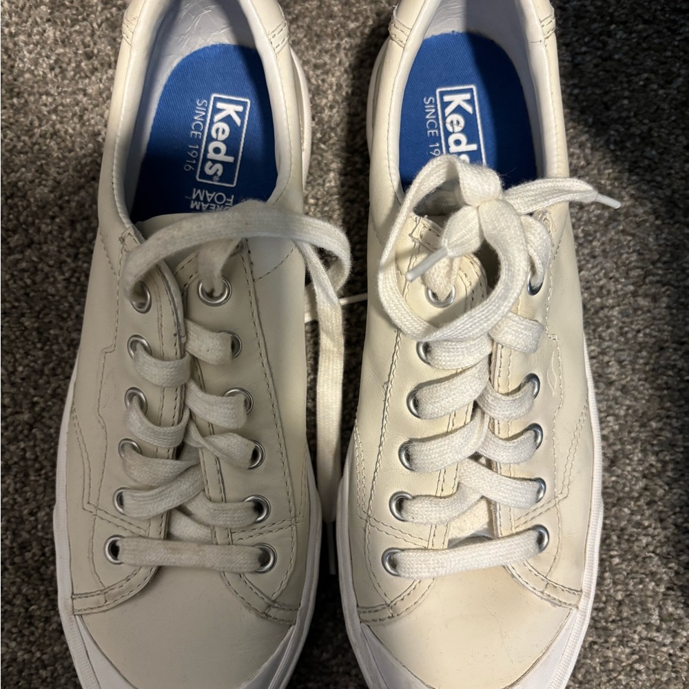 Keds Cream Canvas Sneakers size 9